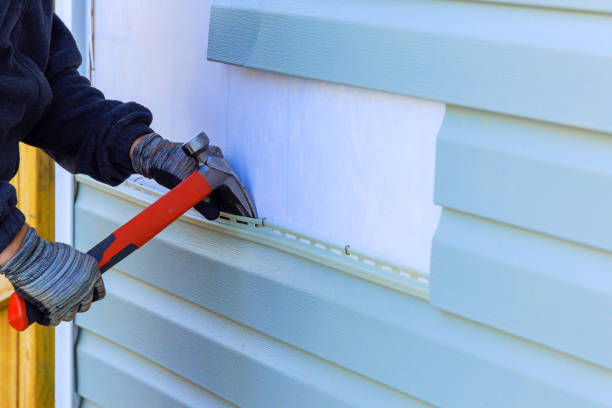 Reliable Siding Repair contractor in Lake Panasoffkee, FL by Creative Siding